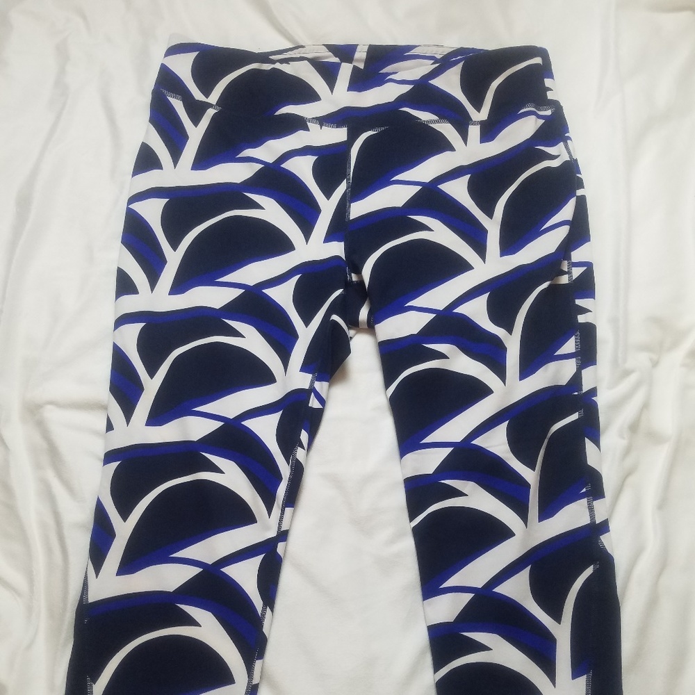 Zenergy by Chico's size 3 leggings